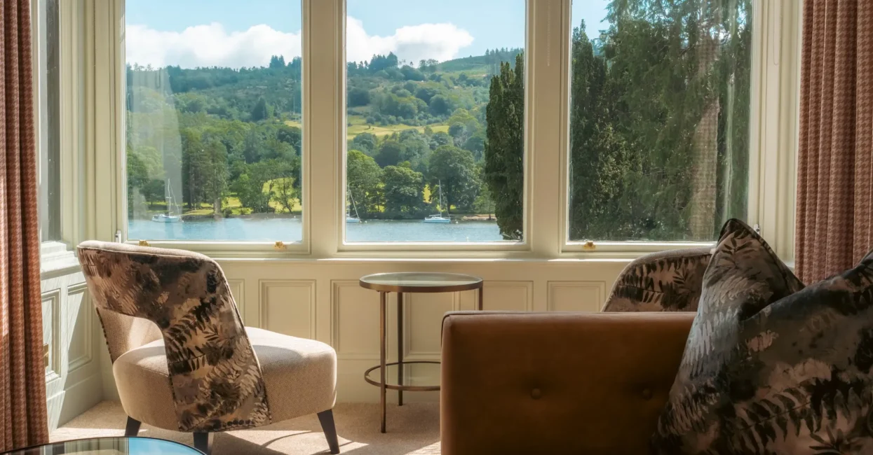 Lake View Suite
